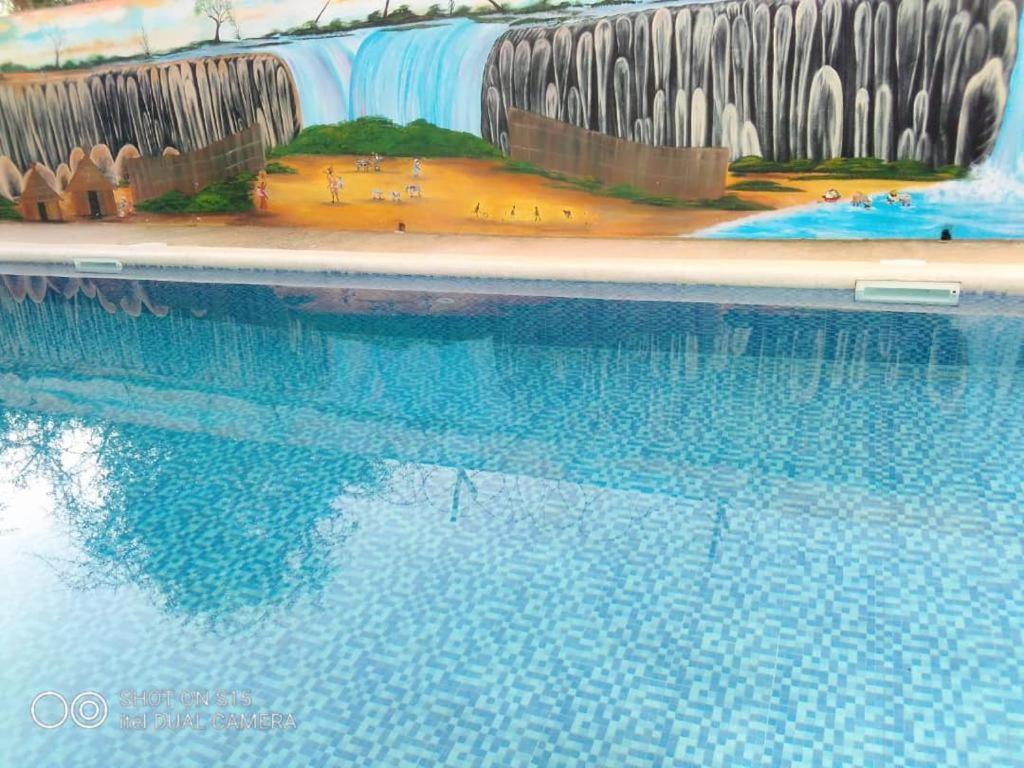 Villa Diambars Sali Tapé Exteriör bild